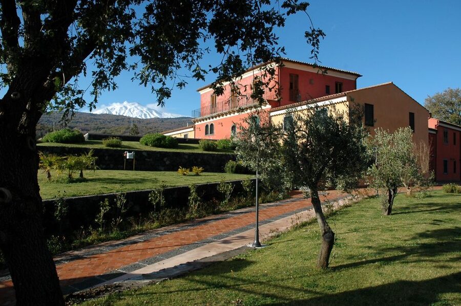 From Taormina: Private 3 Etna Wineries with Food & Wine - Stop 1: the first Etna DOC tastings with bruschetta pairings