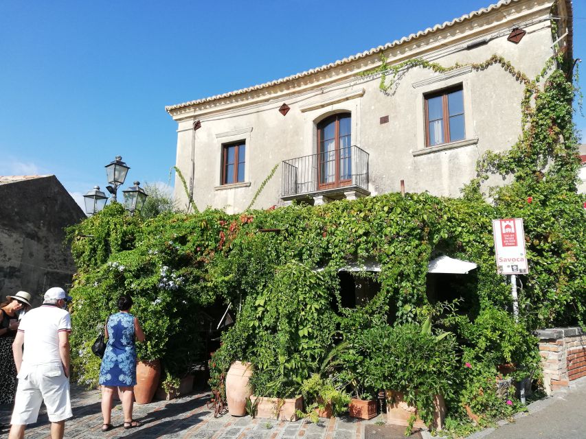 From Taormina: The Godfather Movie Tour of Sicily Villages - Bar Vitelli break time: shopping, photos, and a breather