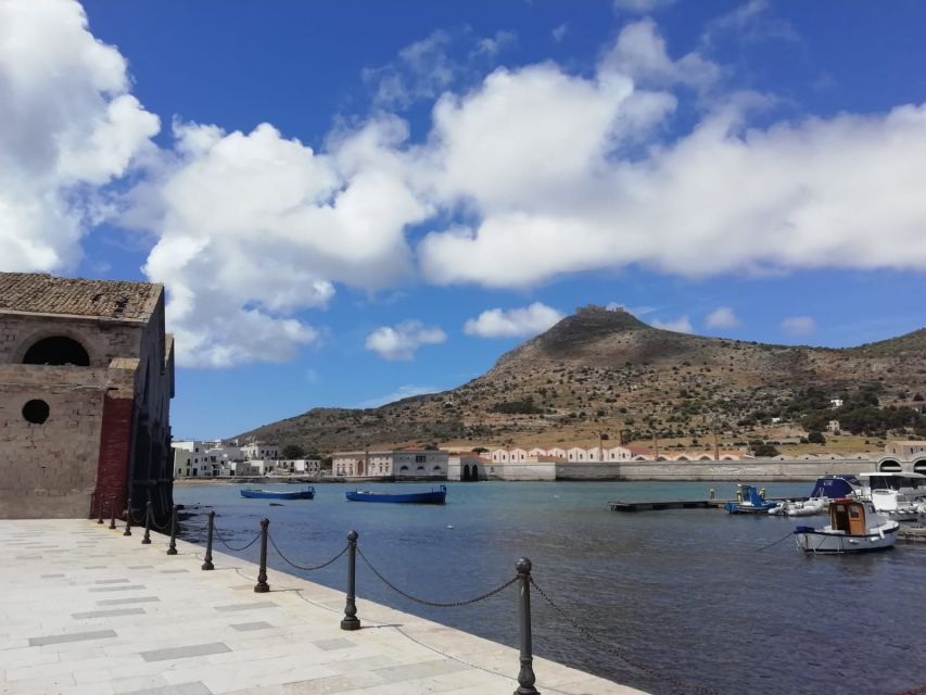 From Trapani: Favignana and Levanzo Boat Tour - Favignana for 4 hours: your window to roam, snack, and reset