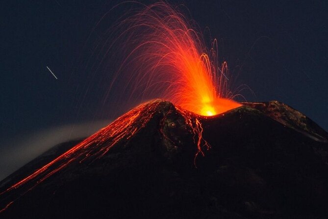 Full-Day Etna Nord 3000 and Alcantara Gorges - Volcanological Observatory near 2,800 m, plus the Pizzi Deneri panorama