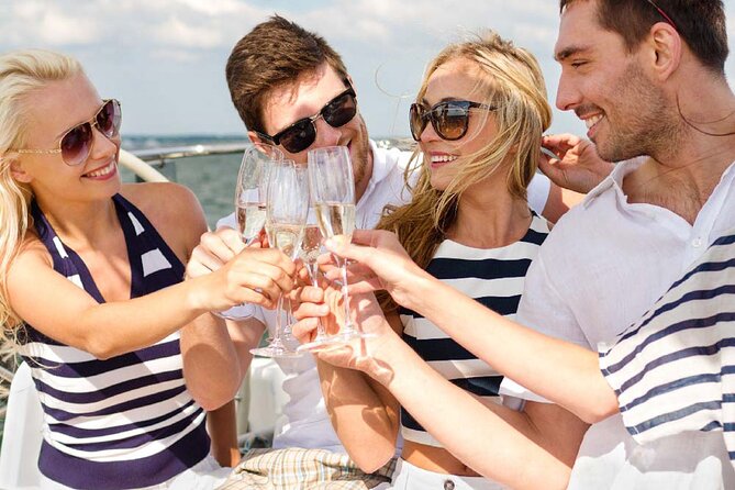 Full Day on board with lunch in luxury private tour - Key highlights on this luxury Naxos to Taormina boat day