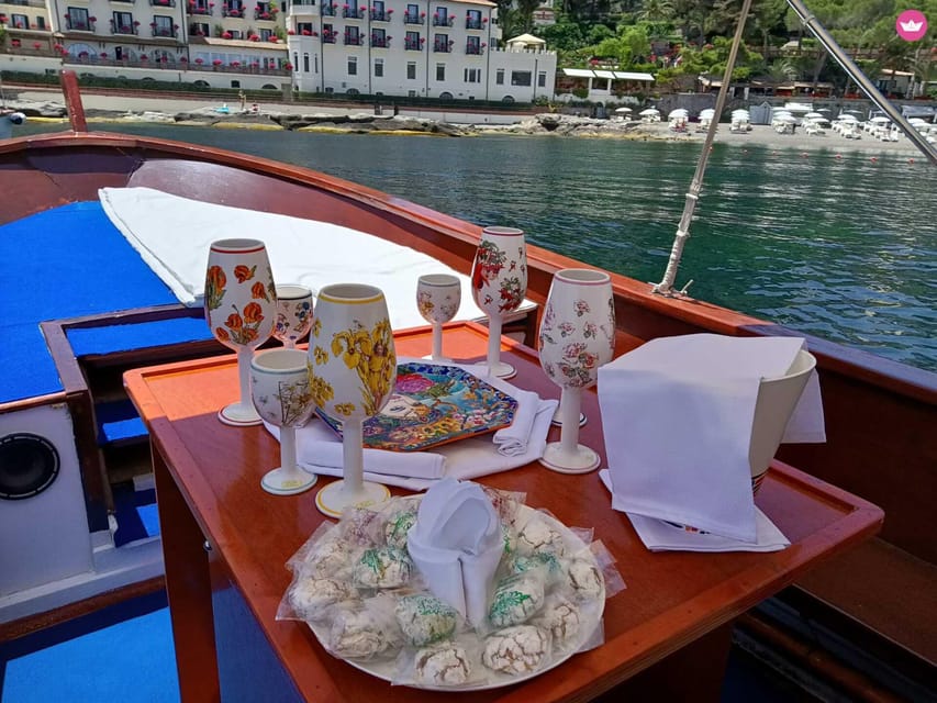 Giardini Naxos: Isola Bella and Grottos Cruise with Aperitif - Isola Bella Marine Park swim, plus your prosecco aperitif