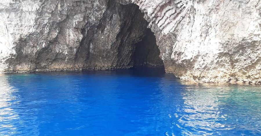 Giardini Naxos: Isola Bella and Grottos Cruise with Aperitif - Who should book this cruise, and who should skip it