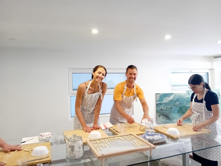 Giardini Naxos, Taormina: Food Class & Sicilian Tasting - Giardini Naxos meeting point, 3-hour flow, and why the group is small