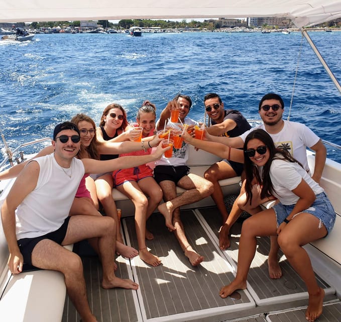 Giardini Naxos: Taormina & Isola Cruise Bella with Aperitif - Onboard comfort details that make a difference