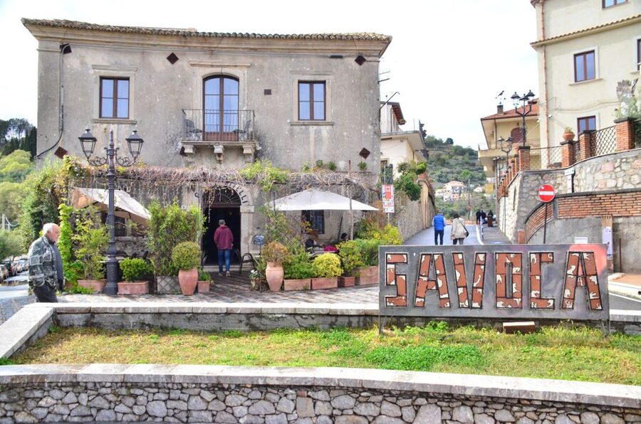 GODFATHER TOUR film's locations departure from Taormina area - Bar Vitelli: a film set you can actually sit in