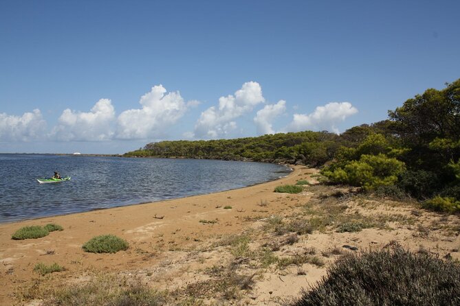 Guided kayak tour inside the Stagnone of Marsala - The first hour: getting your kayak ready, plus the briefing that matters