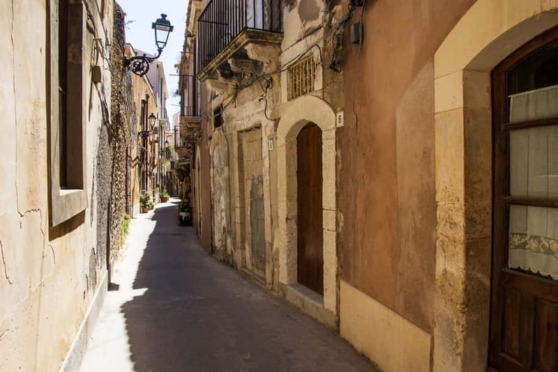 Guided tour of Ortigia with Fish Street Food at the market - Key Highlights You’ll Actually Feel