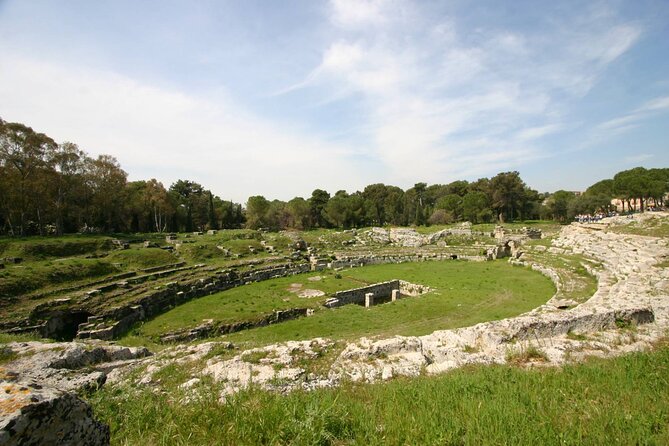 Guided tour of the Greek Theater and the Neapolis of Syracuse - Getting started at Parco Archeologico della Neapolis (and why the meeting spot helps)