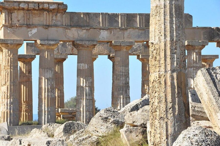 Guided tour of the Selinunte Archaeological Park - The 2-hour pacing: ticket office meet point and a route that stays focused