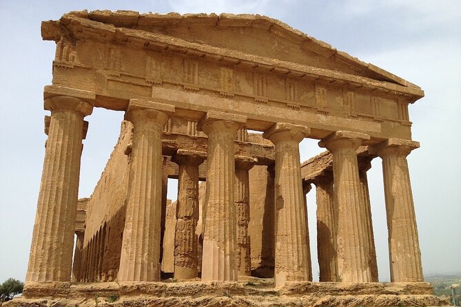 Guided tour of the Valley of the Temples in Agrigento - Valley of the Temples with a guide: why it works in 2 hours