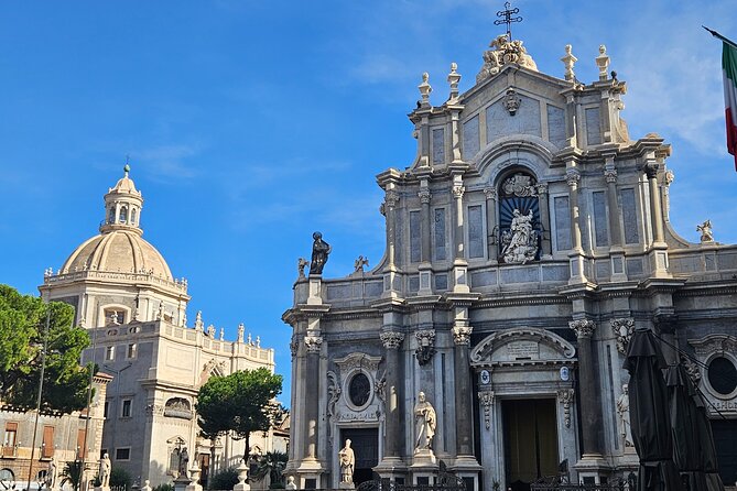 Half Day Catania Gastronomic and Cultural Tour from Taormina - Via dei Crociferi photo stop: baroque details in five minutes