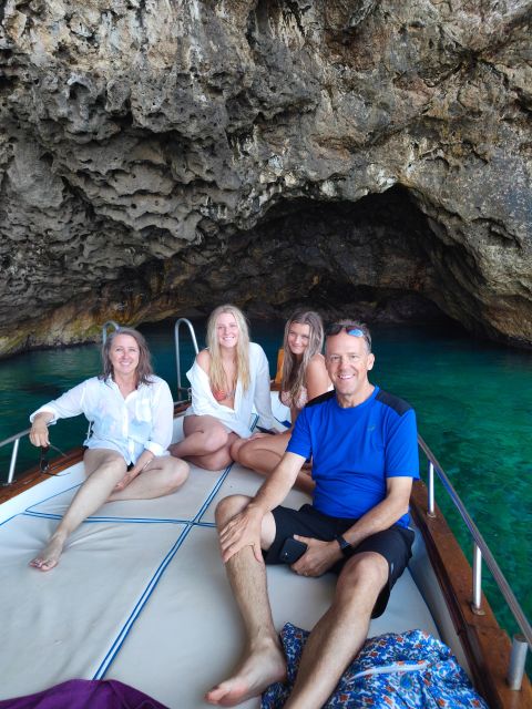 HALF-DAY TAORMINA BOAT TOUR - The Aperitif on Board: Local Food and a Proper Sea-Breeze Break