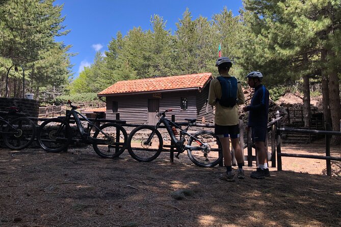 Half Day Tour to discover Etna by E-Mtb - Full-suspension e-MTB, helmet, and a repair kit: what that means in real life