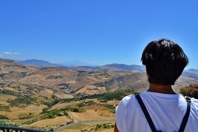 High Madonie wild jeep adventure - Piano Battaglia and the refuge: trails, picnic or lunch, wildlife