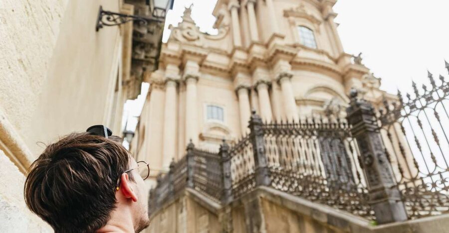 Inspector Montalbano Locations Tour of Southeast Sicily - Price and value for an 8-hour set-spotting day