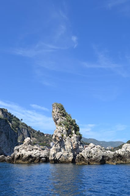 Isola Bella-Blue Grotto: Boat Tour, Snorkeling & Aperitif - Dolphin watching, the thrill is in the natural habitat search