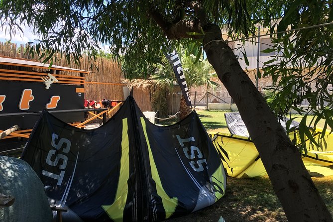 Kitesurf - Advanced course with individual lessons - Weather, Wind, and Safety Rhythm in Sicily