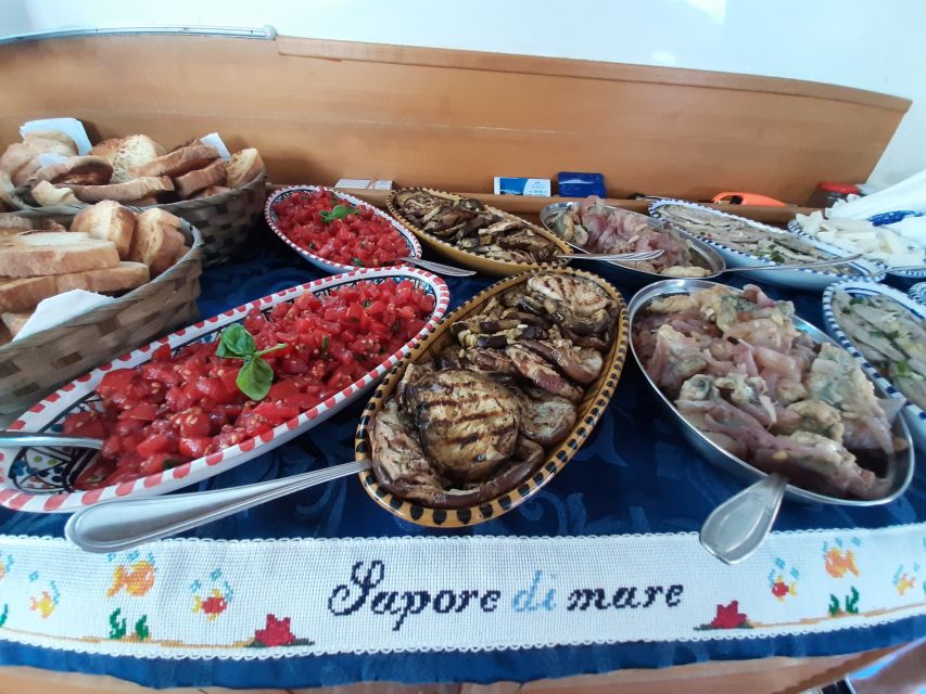 Lampedusa: Boat Tour with Lunch Sapore di Mare - Lunch on the Boat: A 5-Course Appetizer Meal With Wine