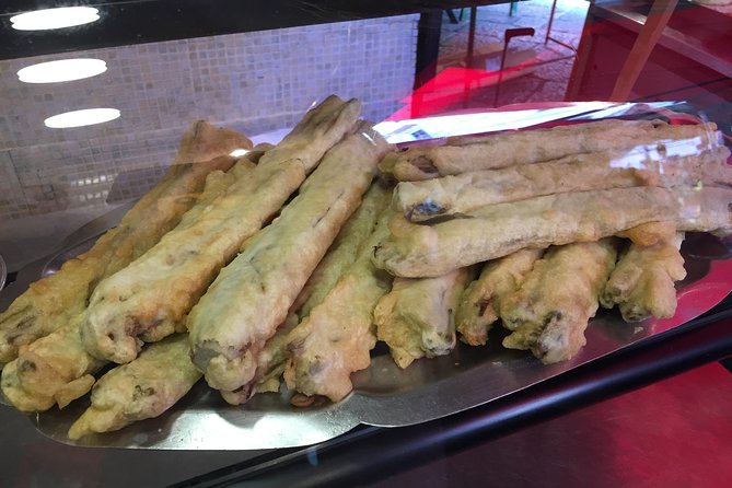 Last minute Palermo Walking Tour and Street Food - Via Beati Paoli: a secret-society alley stop