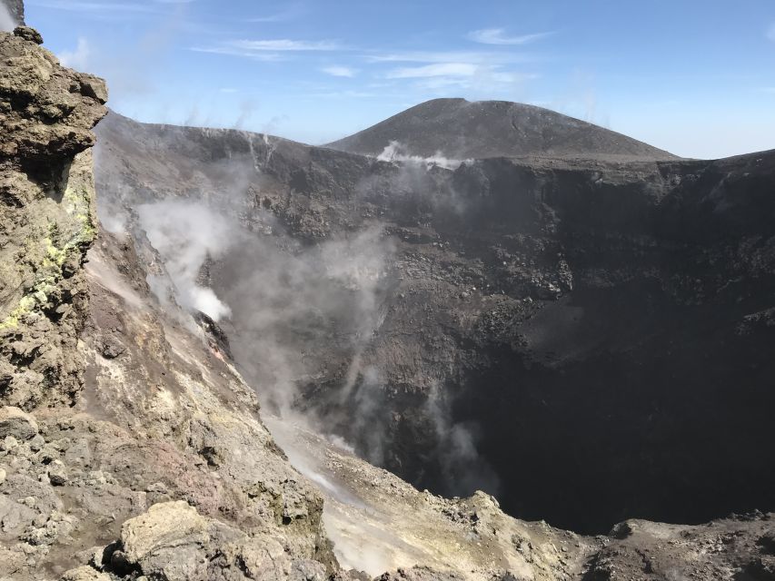 Linguaglossa: Mt Etna Summit Crater Hike with Optional 4x4 - Timing and logistics: 8 am start and a 5-hour plan