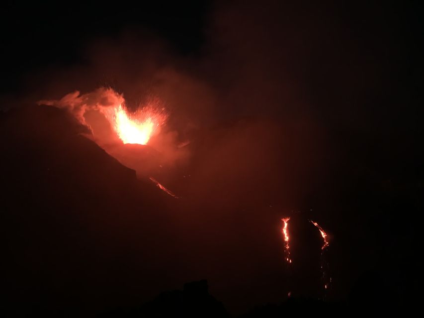 Linguaglossa: Mt Etna Summit Crater Hike with Optional 4x4 - Pizzi Deneri and Valle del Bove: the descent becomes the highlight