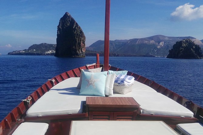 Lipari and Vulcano Private Boat Tour (7 hours) - Key highlights you should know before you go