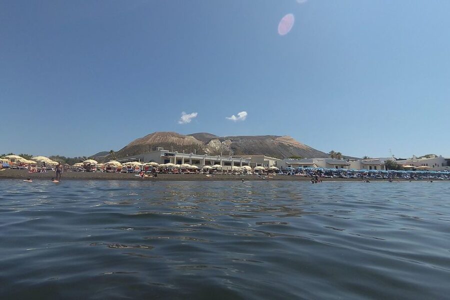 Lipari: Boat Tour of Vulcano Island with Disembarkation Stop - Key things to know before you go