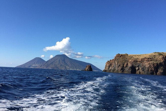 Lipari & Salina sud - individual partecipation on the tour - Stop 2: The Lipari Island Tour, 3 Hours That Actually Counts