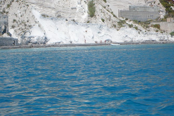 Lipari & Salina sud - individual partecipation on the tour - Stop 4: The Weather Window on the Water, Why It Changes the Day