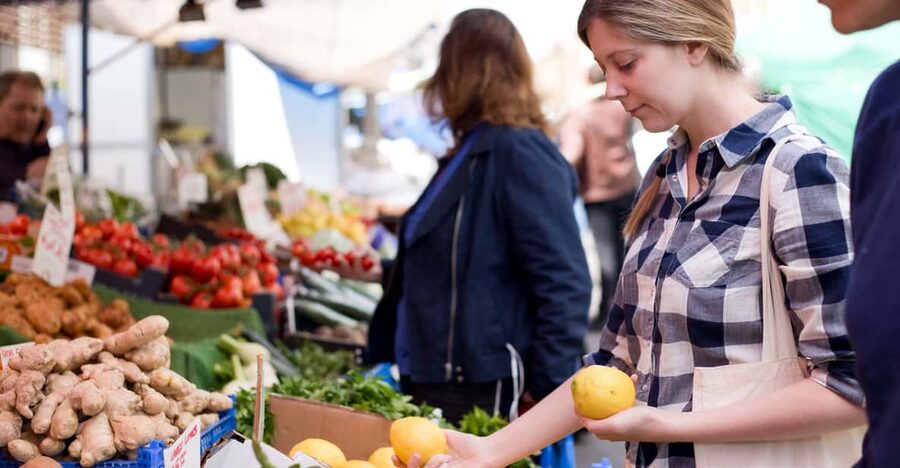 Marsala: Market Tour & Meal at a Local's Home - The 4-Course Seasonal Menu, Explained Simply