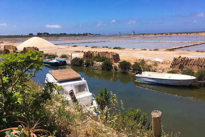 Marsala Salt Pans and Mothia Island Boat Tour - Stop 1: Isole dello Stagnone and the Mozia circuit on the water
