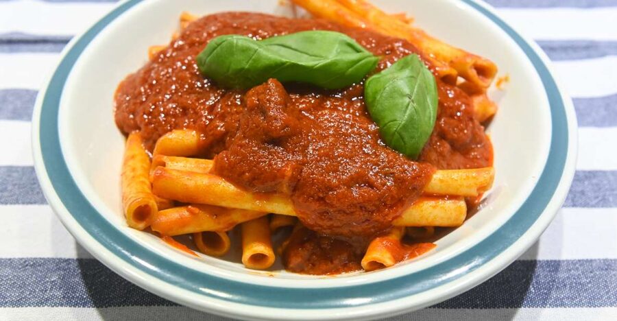 Messina: Pasta & Tiramisu Cooking Class at a Local's Home - Why This Messina Pasta and Tiramisu Class Feels Different Than a Restaurant Show