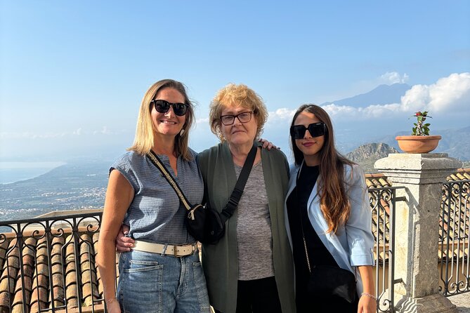 Messina private excursions of Taormina and Castelmola - Why the guide matters more than you think (especially for photos)