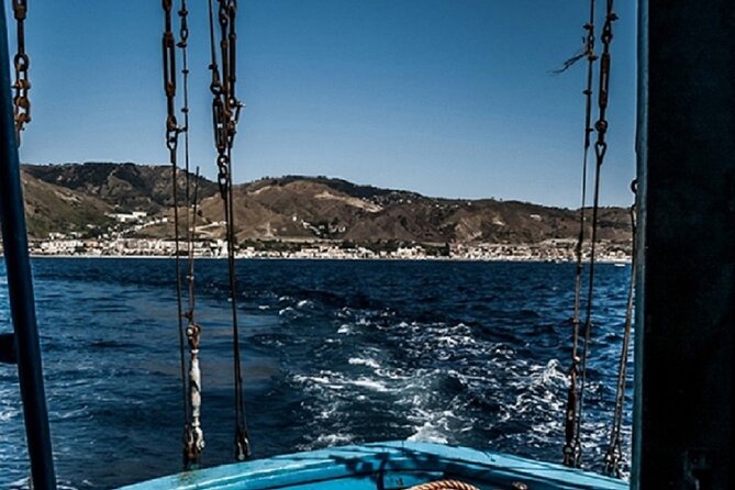 Messina to Taormina Low Cost Transfer - Shared Coach Comfort: What You Can Expect On Board