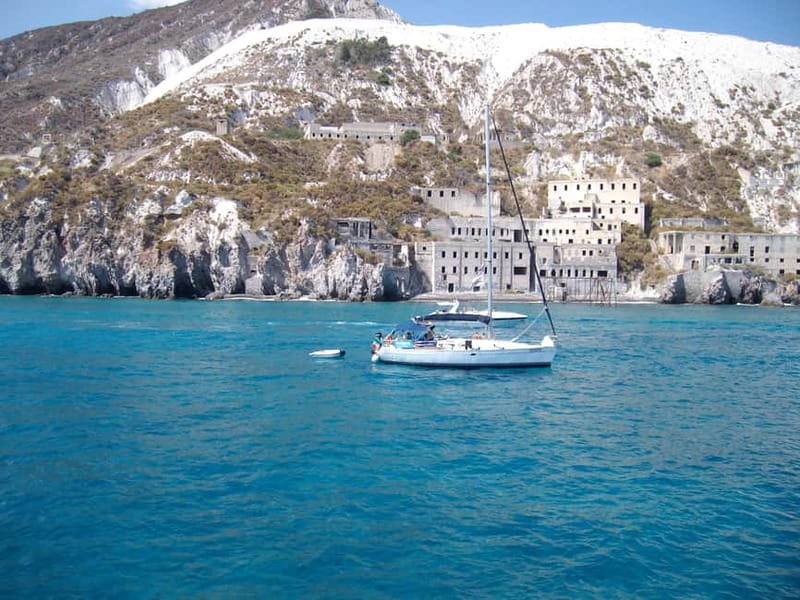 Milazzo: Lipari, Panarea, and Stromboli Islands Day Tour - From Milazzo port to the right ticket office: start smart