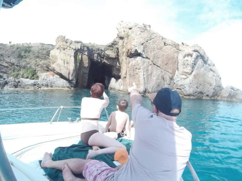 Mini-cruise Isola bella with snorkeling from Giardini Naxos - Setting Off From Giardini Naxos Harbour: Find the Temple
