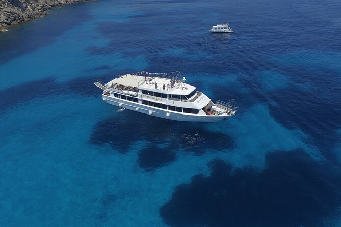 Mini Cruise to Favignana and Levanzo with lunch on board - Levanzo: short island time, white and turquoise village views