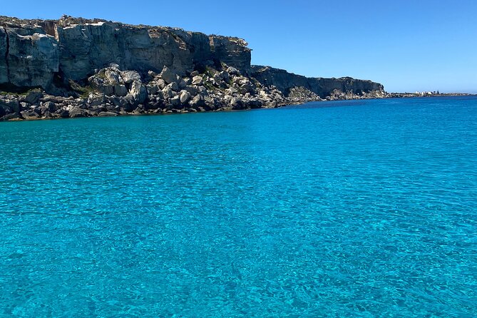 Mini Cruise to Favignana and Levanzo with lunch on board - Crowd reality: mini cruise means shared space