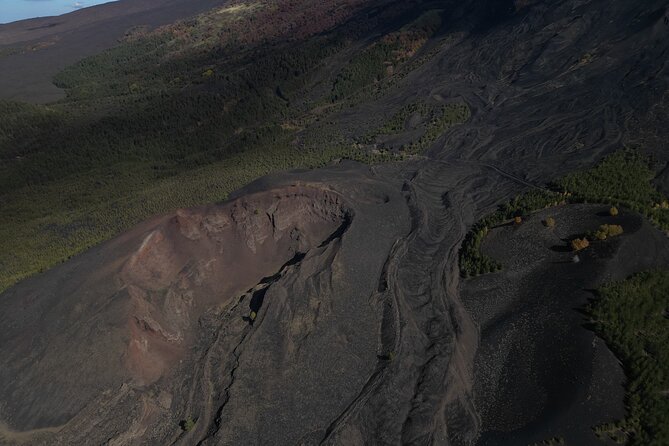 Mount Etna: All around E-bike - What makes Altomontana special: 37 km, lava shapes, and a real change of pace