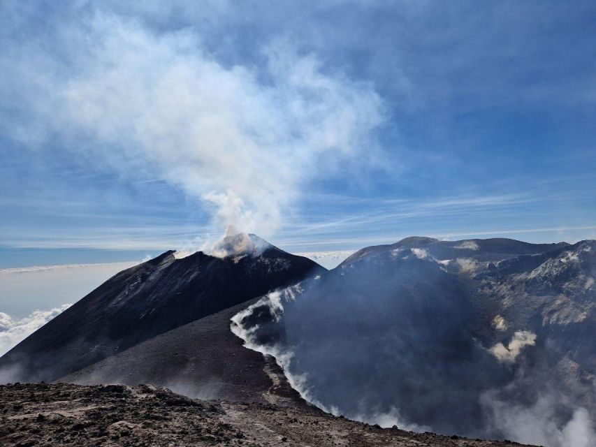 Mount Etna: Hike to the top 3400mt from the North Side - Piano delle Concazze: where the hike turns lunar