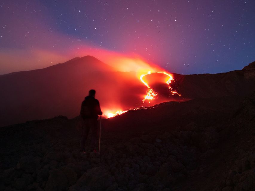 Mount Etna: Morning Excursion with an expert Local Guide - Grotta Pitagora: right-angle geometry in volcanic rock