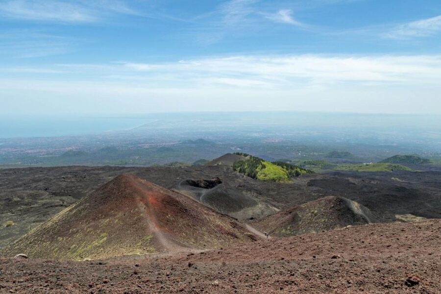 Mount Etna Tour to 1900m from Taormina - About three hours at the top: crater views, queues, and lunch time