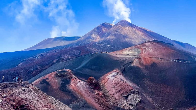 Mount Etna: Trek to 3000m with cable car and jeep - Why this Etna 3000m trek feels different than a basic summit trip