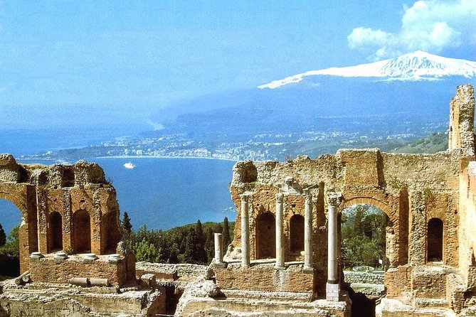 Mt. Etna and Taormina village full day tour from Catania - Taormina Free Time on Corso Umberto, Plus a Monuments Mini-Walk