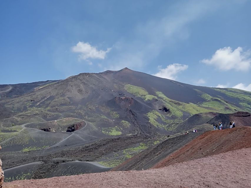 Mt Etna Private guided walking Tour with Wine Tasting - Mt Etna at 1900 m: why this start matters