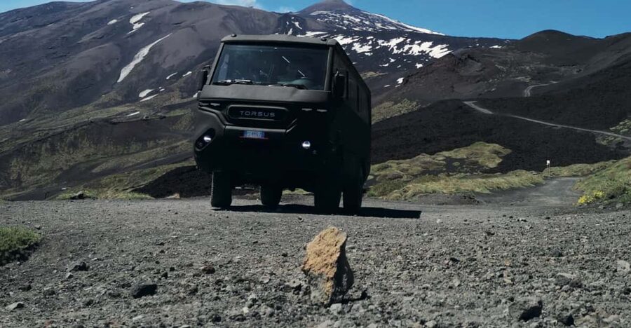 Mt. Etna Summit: Official box-office for Ascent to the Top - Meeting at Etna Escursioni and Getting to the North Side