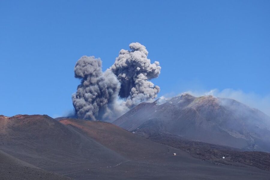 Mt Etna: Winter Trekking Tour with Optional Catania Transfer - Southeast Crater, Strombolian Activity, and Seeing a Volcano in Motion
