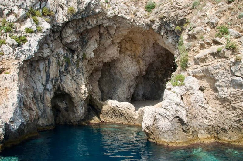 Naxos: Taormina Boat Tour with Snorkeling and Prosecco - Snorkeling near Isola Bella Nature Reserve: where the water steals the show