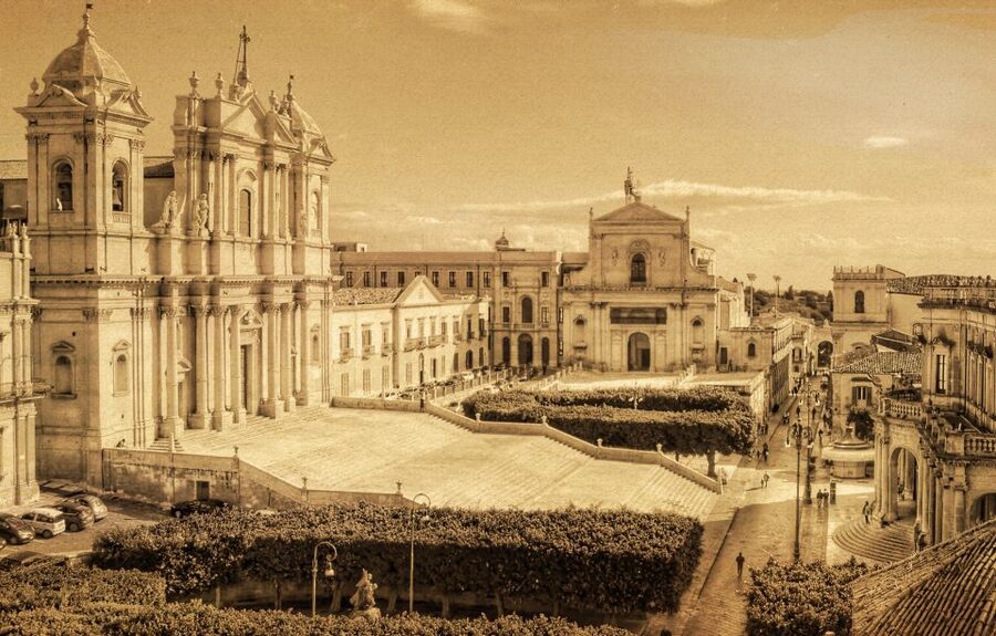 Noto, Modica and Ragusa: The Baroque Tour from Catania - Getting picked up from Catania, Aci Castello, and beyond